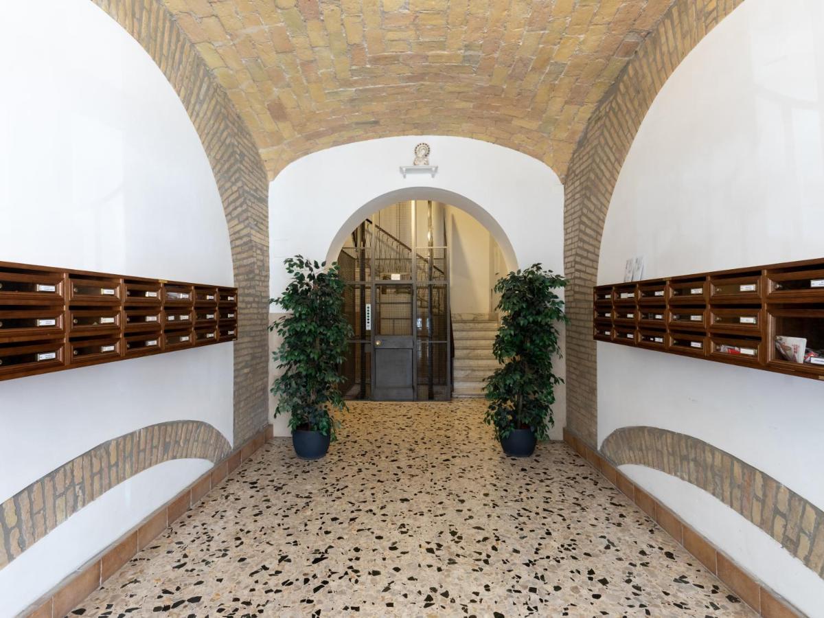 Vatican Apartment Santamaura Рим Екстериор снимка